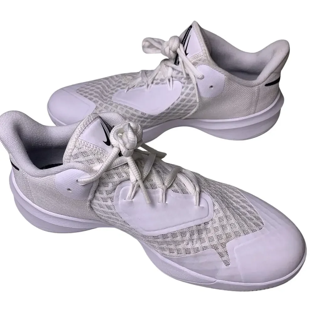 Nike White and Black Women's Athletic Shoes